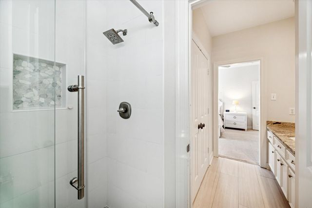 31 Orchard Pines Place, The Woodlands, TX 77382