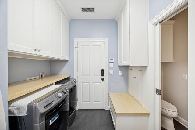 31 Orchard Pines Place, The Woodlands, TX 77382