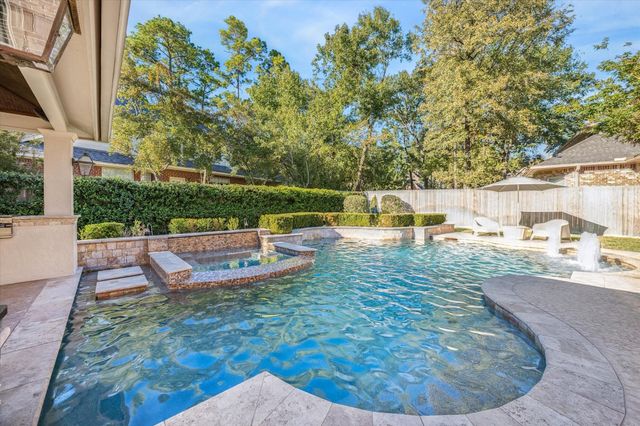 31 Orchard Pines Place, The Woodlands, TX 77382