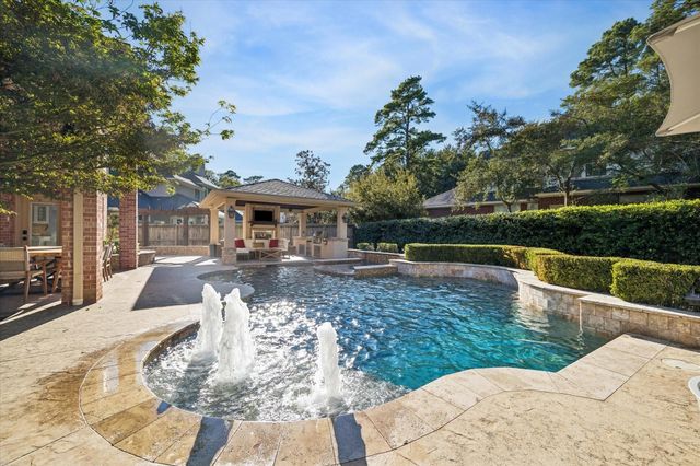 31 Orchard Pines Place, The Woodlands, TX 77382