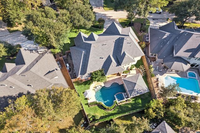 31 Orchard Pines Place, The Woodlands, TX 77382