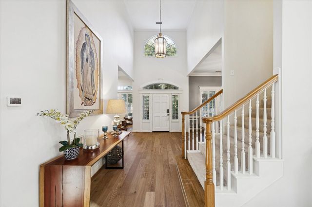 31 Orchard Pines Place, The Woodlands, TX 77382