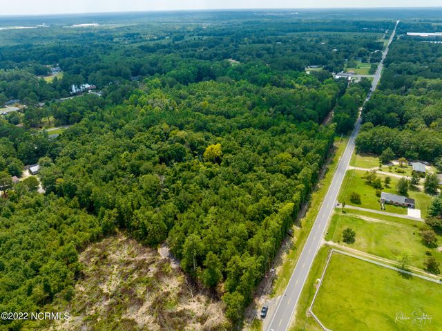 7 Cheraw Road, Hamlet, NC 28345