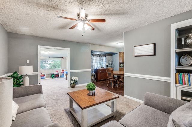 600 Sue Ann Lane, Burleson, TX 76028