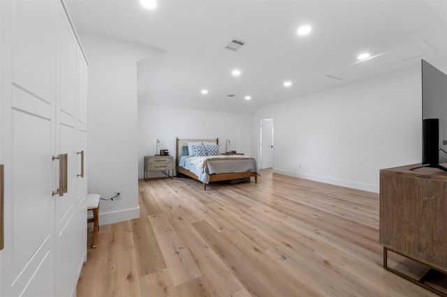 4423 Lymbar Drive, Houston, TX 77096