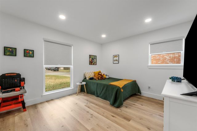 4423 Lymbar Drive, Houston, TX 77096