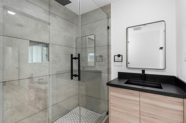 4423 Lymbar Drive, Houston, TX 77096