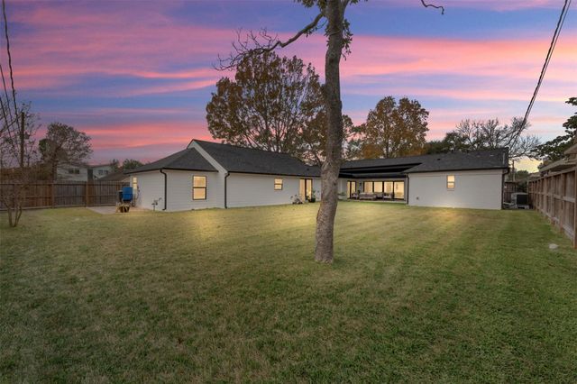 4423 Lymbar Drive, Houston, TX 77096