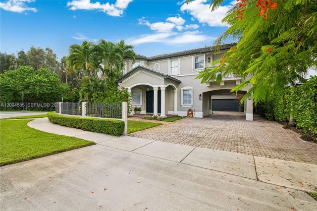 14900 SW 10th Street, Miami, FL 33194