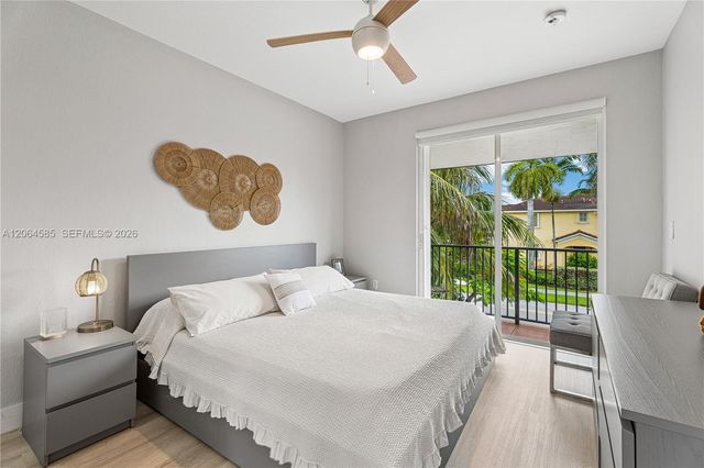 14900 SW 10th Street, Miami, FL 33194