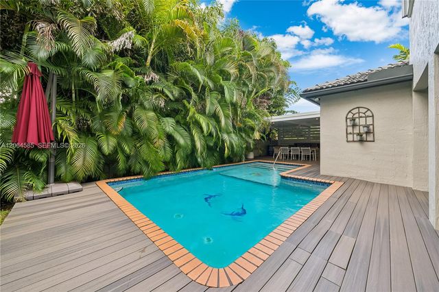 14900 SW 10th Street, Miami, FL 33194