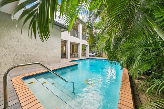 14900 SW 10th Street, Miami, FL 33194