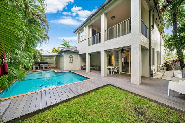 14900 SW 10th Street, Miami, FL 33194