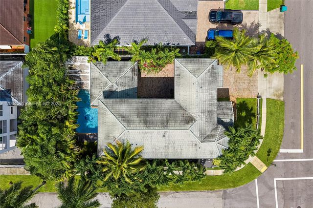 14900 SW 10th Street, Miami, FL 33194