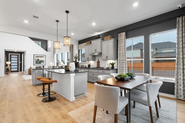 225 West Faulkner ST, Liberty Hill, TX 78642