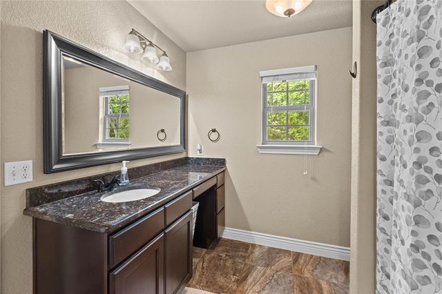 2269 Kelly Lynn Place, Fayetteville, AR 72701