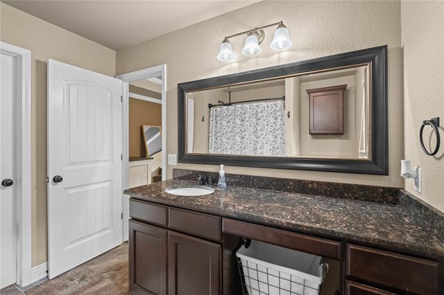 2269 Kelly Lynn Place, Fayetteville, AR 72701