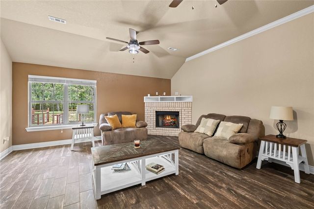 2269 Kelly Lynn Place, Fayetteville, AR 72701