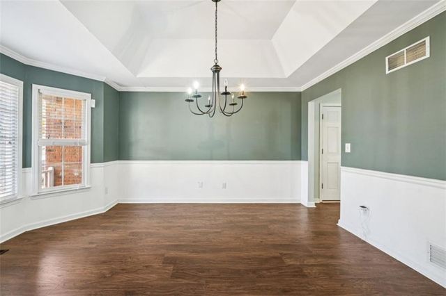 333 Lake Swan Court, Hiram, GA 30141