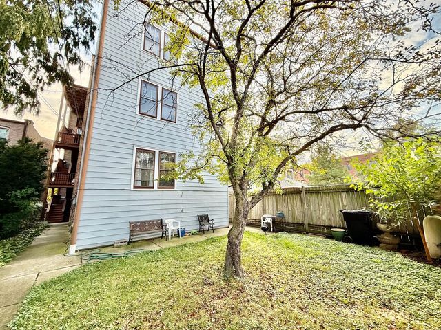1342 N Kedzie Avenue 2R, Chicago, IL 60651