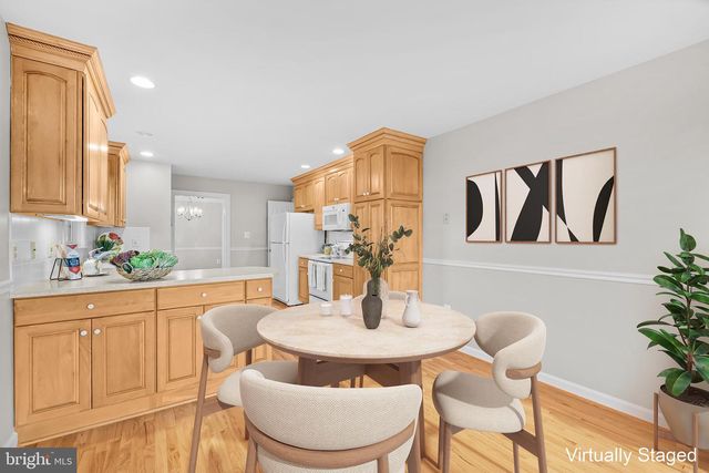 6260 CHAUCER LN, Alexandria, VA 22304