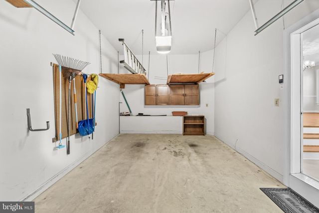 6260 CHAUCER LN, Alexandria, VA 22304