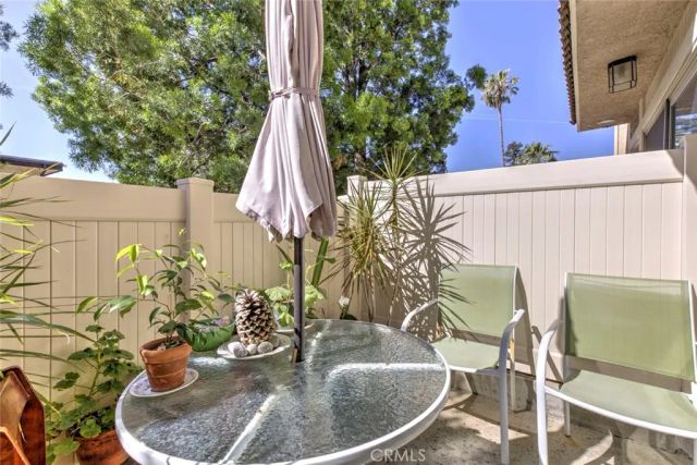 10155 De Soto 116, Chatsworth, CA 91311