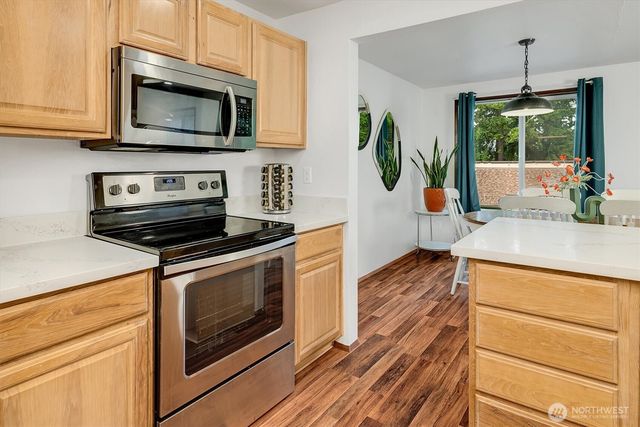 921 Pershing Ave #101, Bremerton, WA 98312