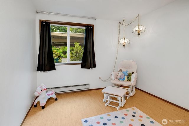 921 Pershing Ave #101, Bremerton, WA 98312