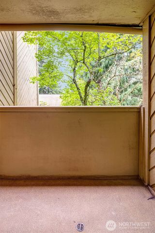921 Pershing Ave #101, Bremerton, WA 98312