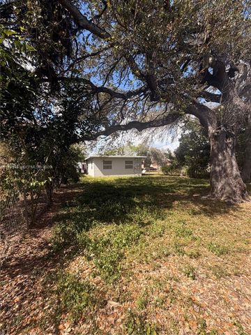 634 NW 12th Ave 1, Fort Lauderdale, FL 33311