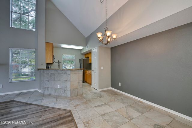 13703 RICHMOND PARK Drive 3311, Jacksonville, FL 32224