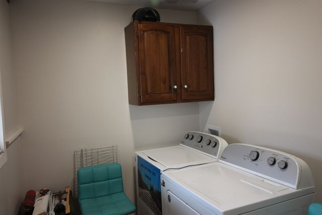 8 Central Street, Pembroke, NH 03275