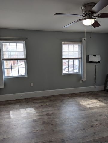 8 Central Street, Pembroke, NH 03275