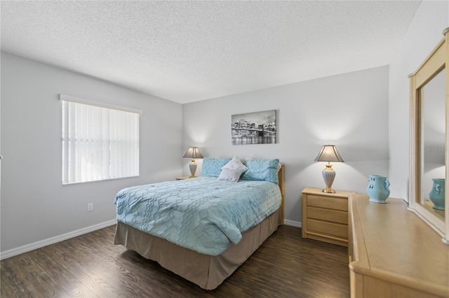 529 VALENCIA PLACE, The Villages, FL 32159