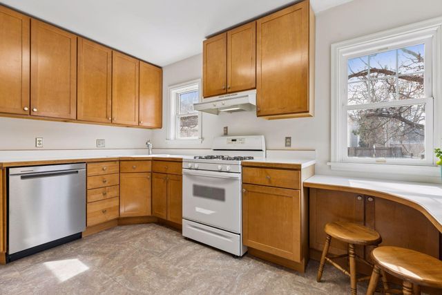 1962 Saunders Avenue, Saint Paul, MN 55116