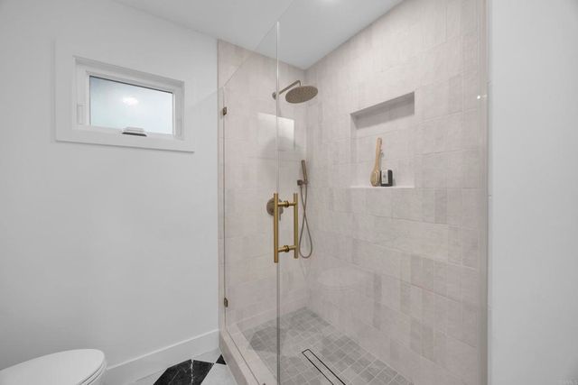 3221 Kempton Drive, Los Alamitos, CA 90720