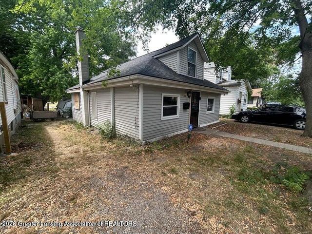 426 S Francis Avenue, Lansing, MI 48912
