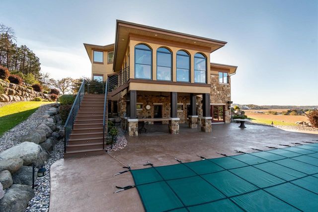 W12295 Reynolds Road, Lodi, WI 53555