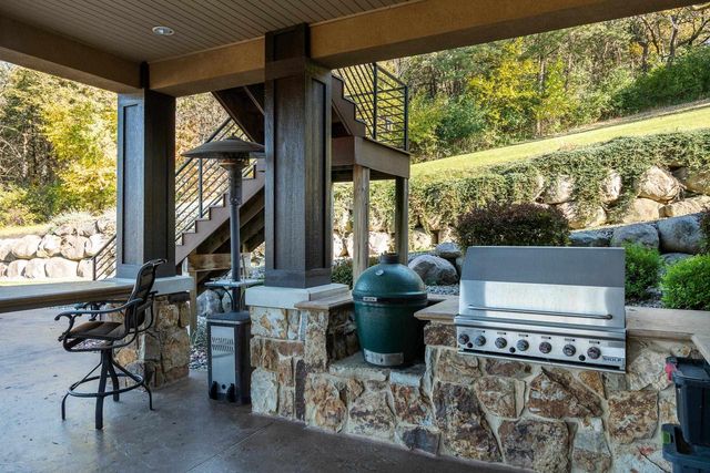 W12295 Reynolds Road, Lodi, WI 53555