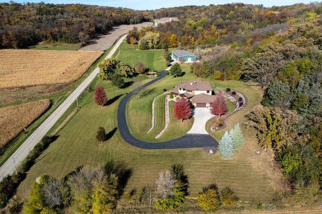 W12295 Reynolds Road, Lodi, WI 53555
