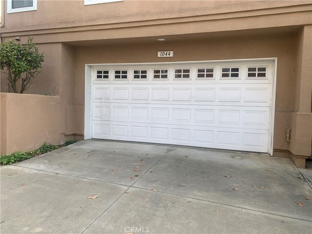 1044 Rossano Way, Anaheim Hills, CA 92808