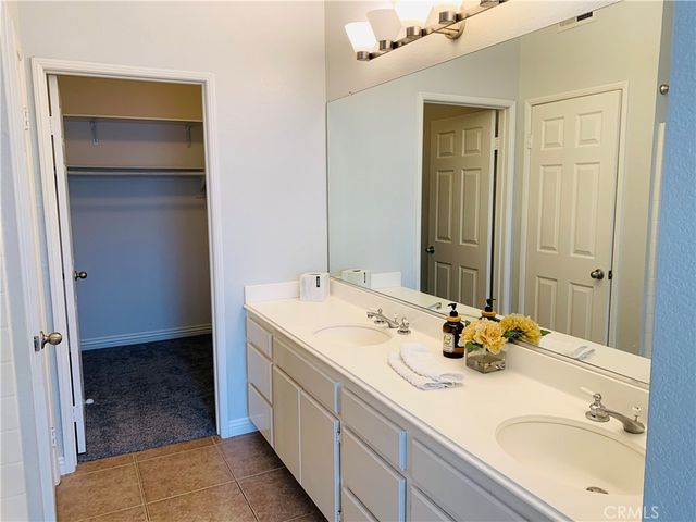 1044 Rossano Way, Anaheim Hills, CA 92808