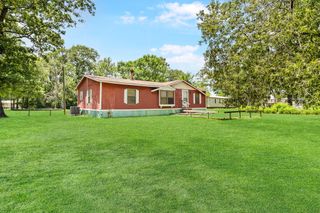 212 Chris Brent Drive, Livingston, TX 77351