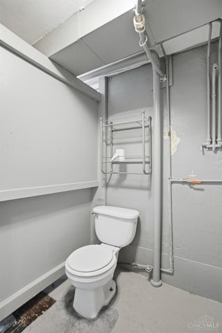 5555 Beechmont Avenue, Cincinnati, OH 45230