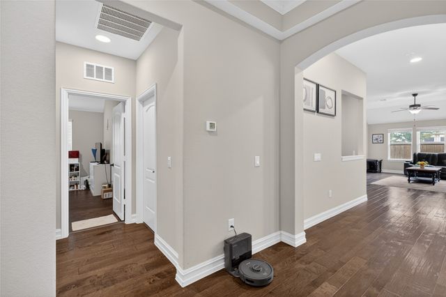 3104 Treyburn Lane, Mansfield, TX 76084