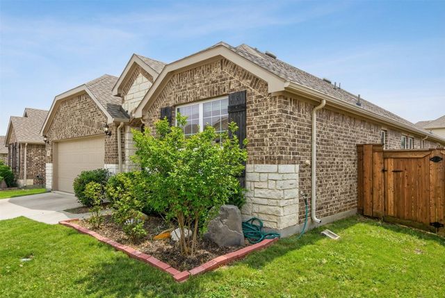 3104 Treyburn Lane, Mansfield, TX 76084