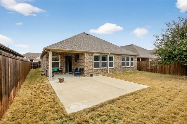 3104 Treyburn Lane, Mansfield, TX 76084