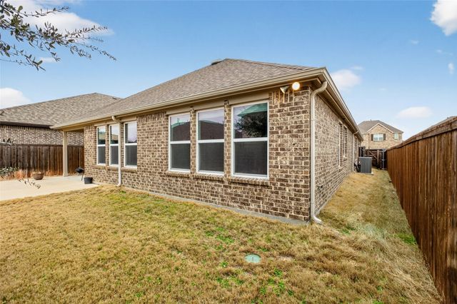 3104 Treyburn Lane, Mansfield, TX 76084