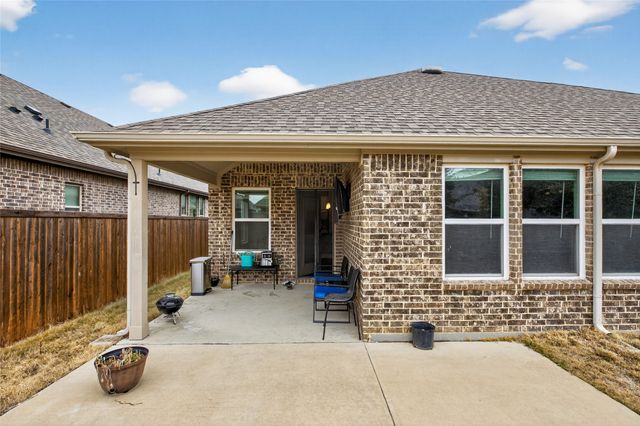 3104 Treyburn Lane, Mansfield, TX 76084